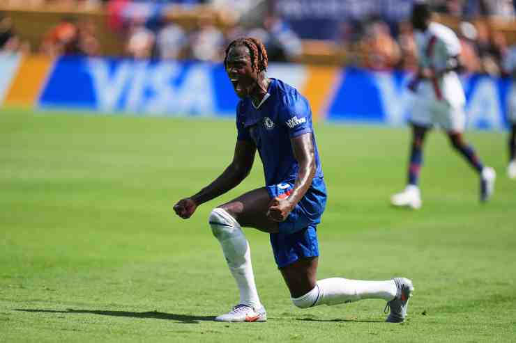 Chalobah in azione