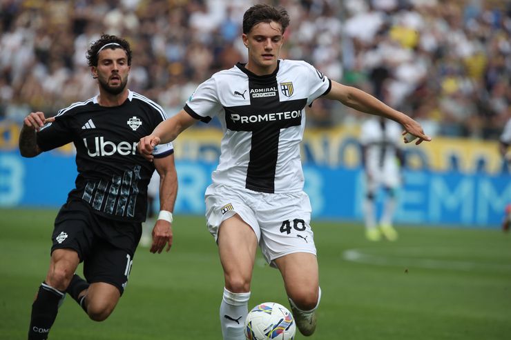 Leoni in azione col Parma