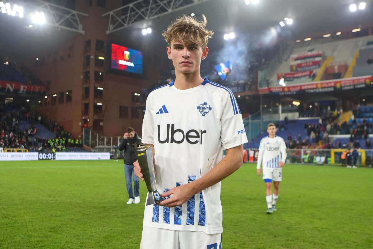 Nico Paz col premio di Player of the Match