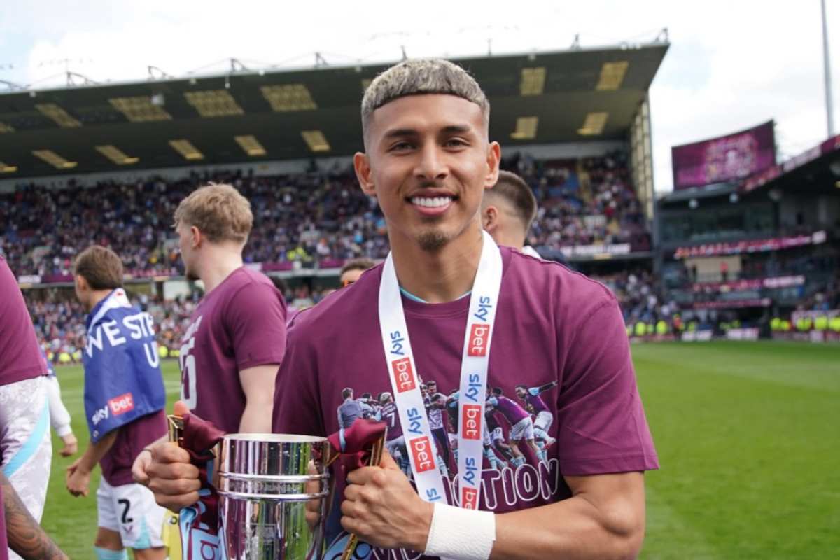 Sarmiento vincitore della Championship col Burnley