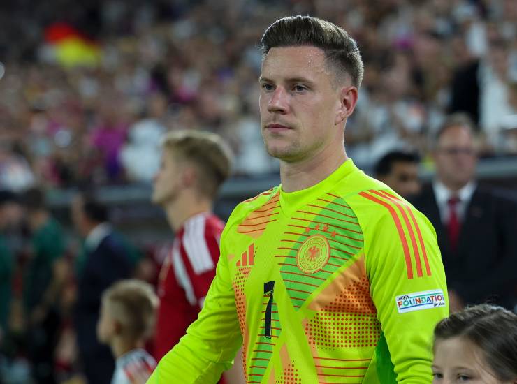 Ter Stegen entra in campo