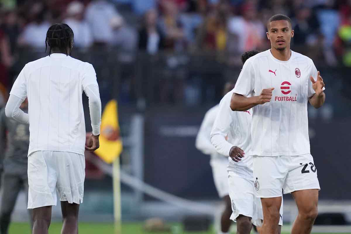 Thiaw prima di una partita del Milan