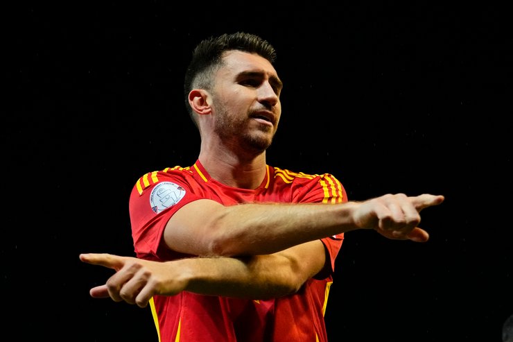 Laporte con la Spagna