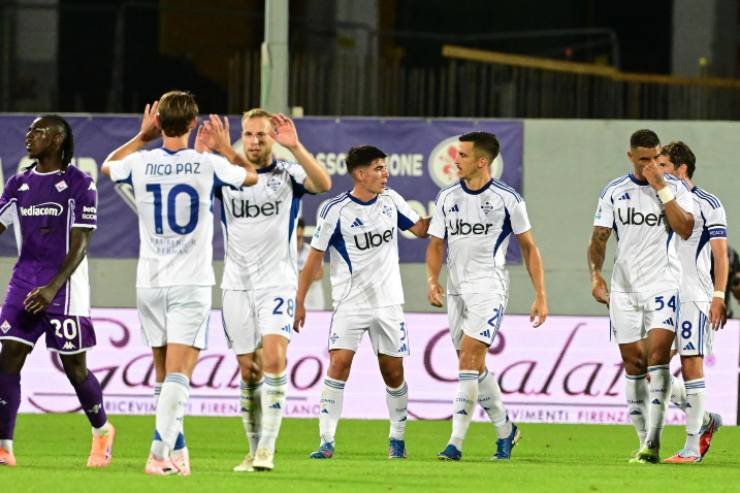 Il Como pareggia con Kempf, poi vince a Firenze con gol di Addai