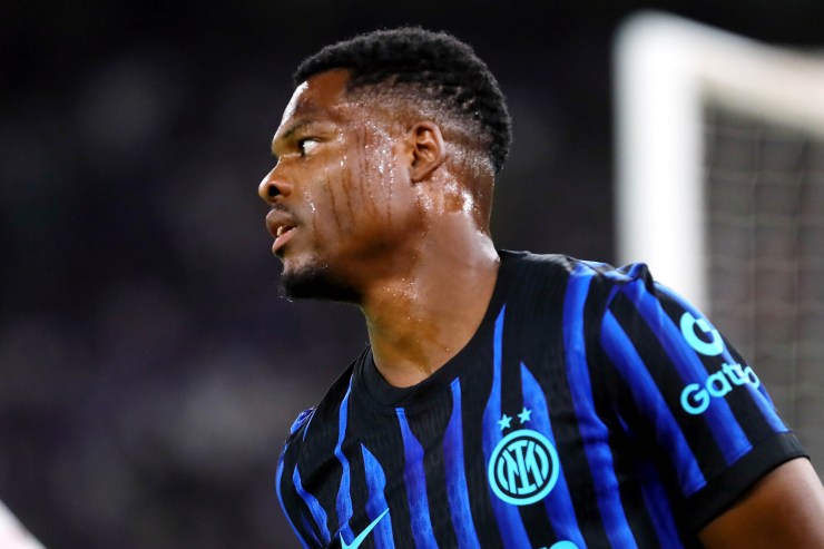 Denzel Dumfries, esterno destro dell'Inter 