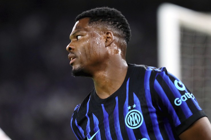 Il laterale dell'Inter, Denzel Dumfries