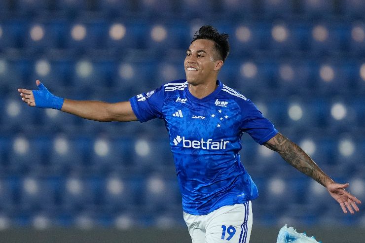 Kaio Jorge del Cruzeiro esulta dopo un gol