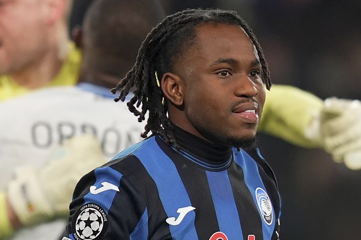 Ademola Lookman con la maglia nerazzurra dell'Atalanta