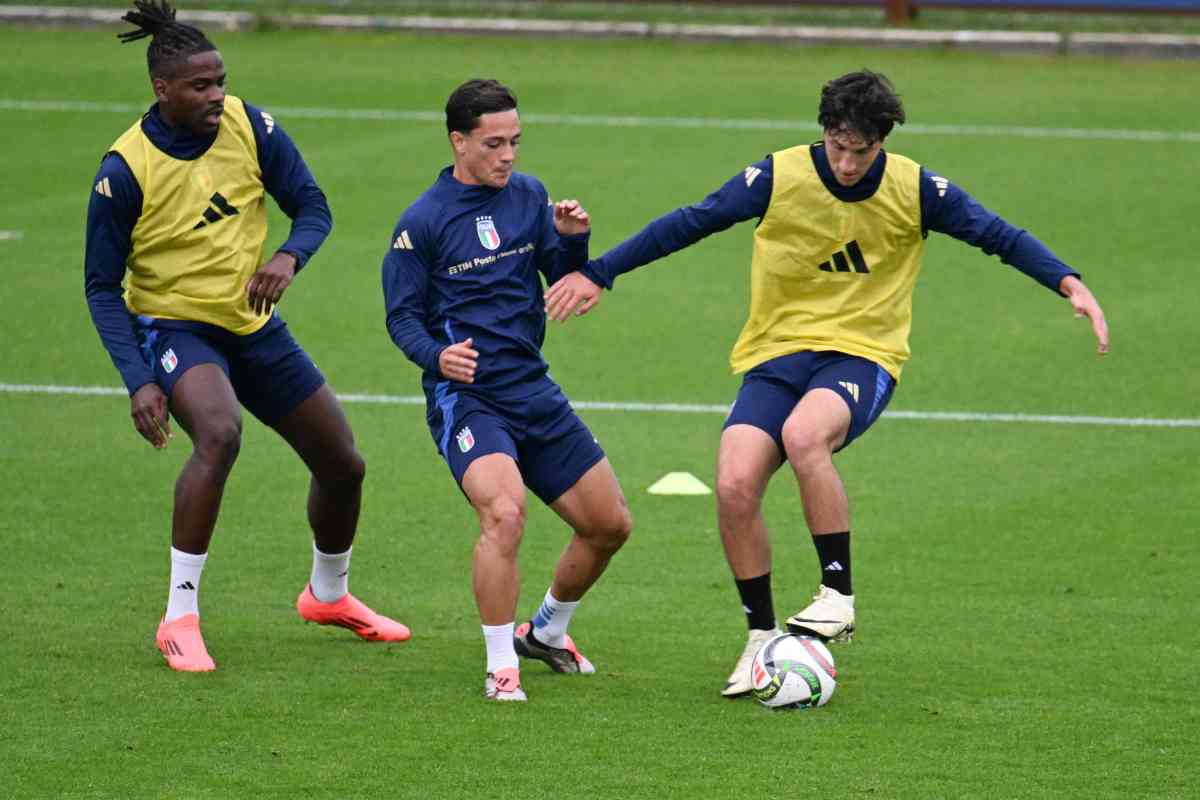 Okoli con la Nazionale