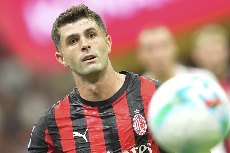 Christian Pulisic con la maglia rossonera