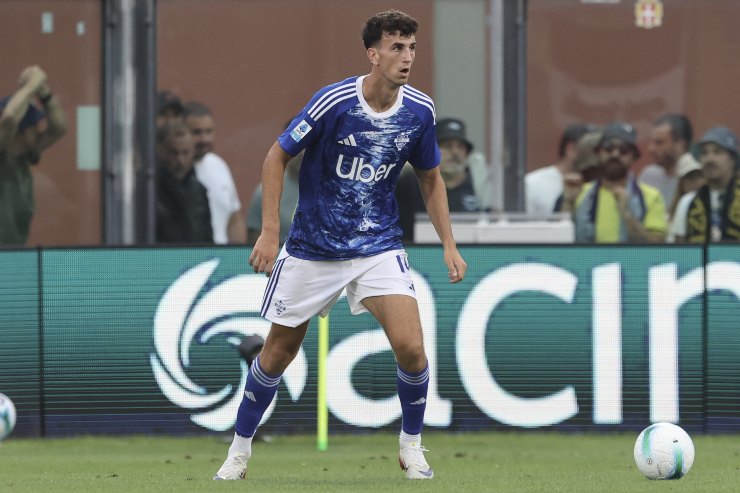 Jacobo Ramon in azione con la maglia del Como