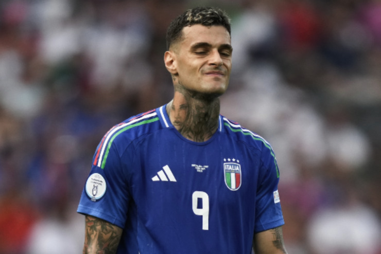 Gianluca Scamacca durante Italia-Svizzera