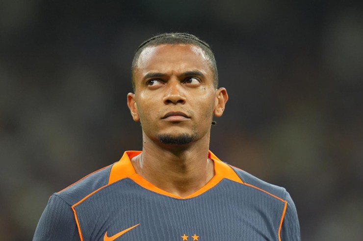 Akanji prima di Inter-Sassuolo