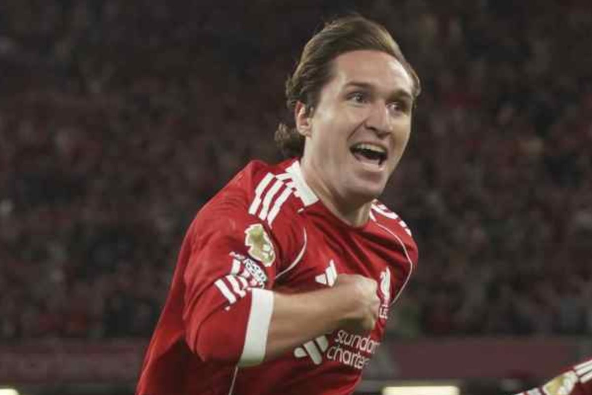 Chiesa esulta dopo il gol al Bournemouth