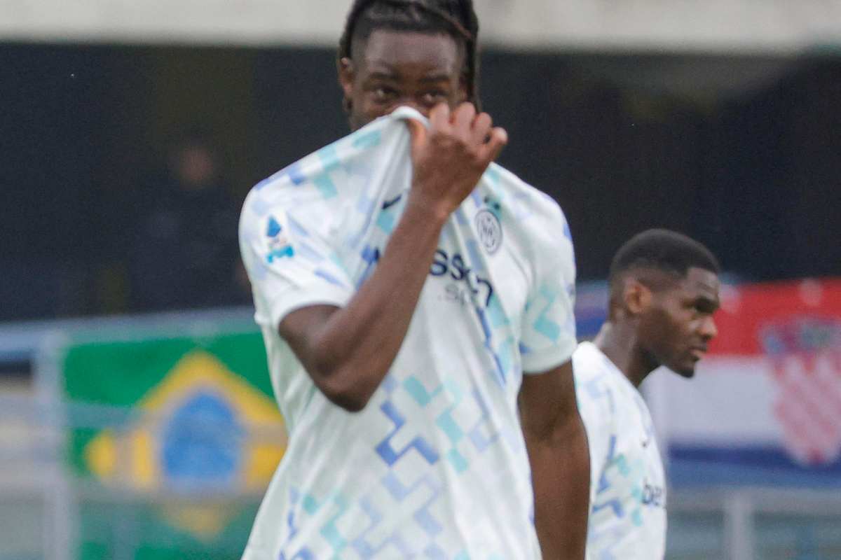 Bisseck graziato dal rosso: la spiegazione del egolamento stupisce tutti Bisseck graziato dal rosso: la spiegazione del egolamento stupisce tutti