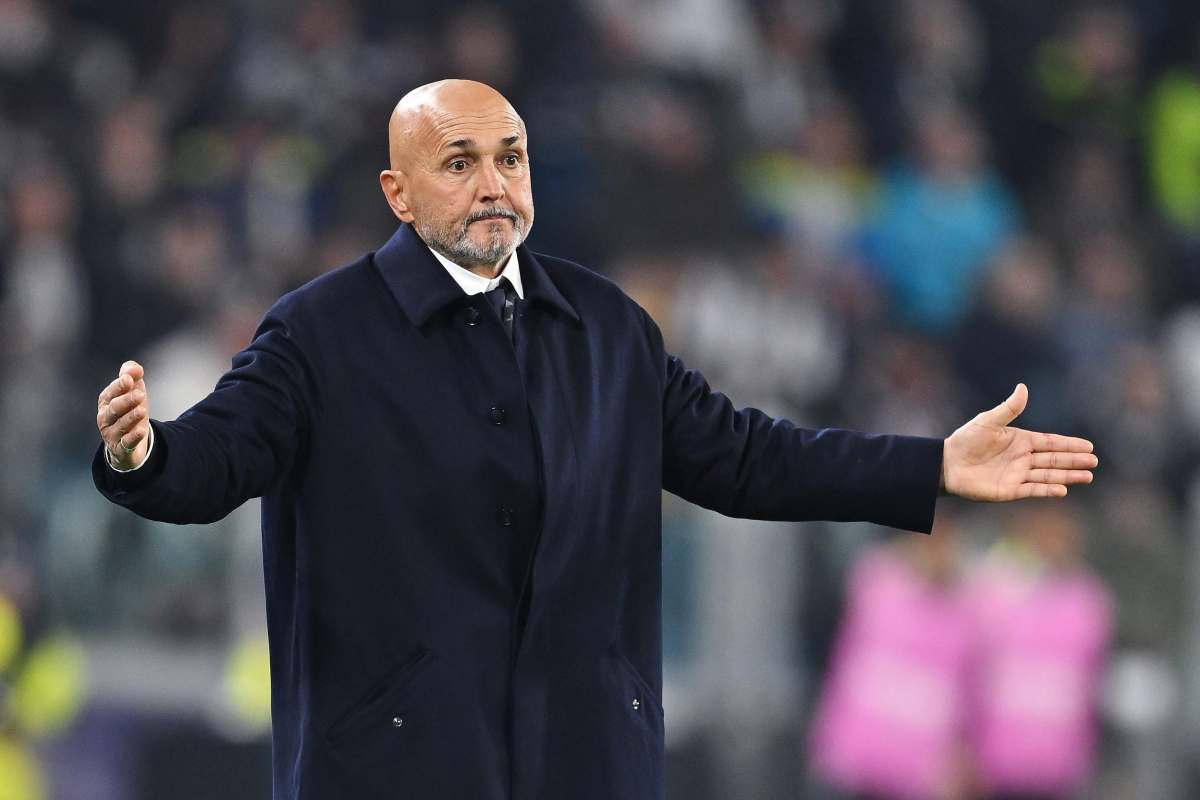 Juventus, sono tutti stufi: “Spalletti lo metta fuori squadra” Juventus, sono tutti stufi: “Spalletti lo metta fuori squadra”