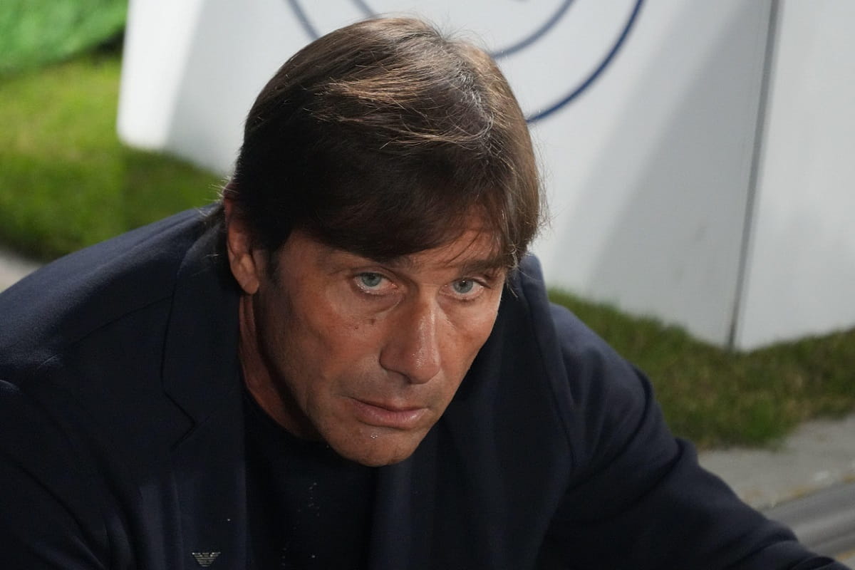 DIRETTA Serie A, Bologna Napoli e Genoa Fiorentina: segui la cronaca LIVE DIRETTA Serie A, Bologna Napoli e Genoa Fiorentina: segui la cronaca LIVE