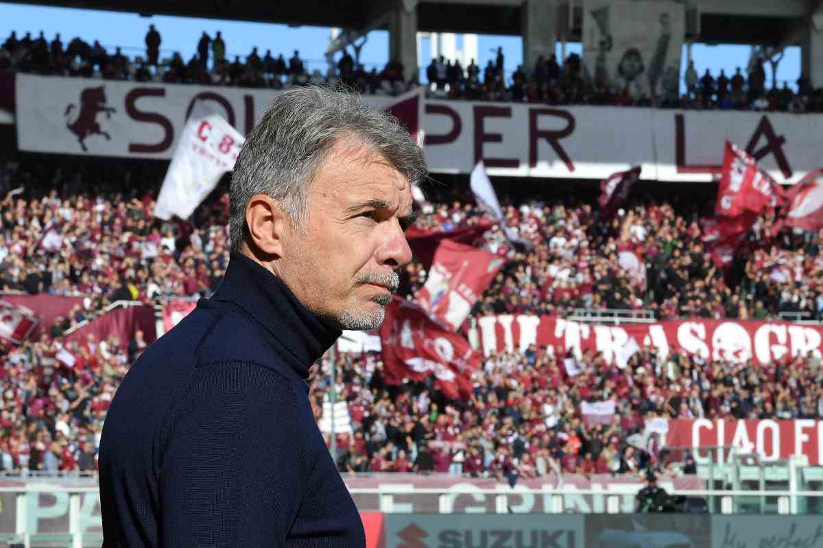 Baroni osserva il suo Torino dalla panchina