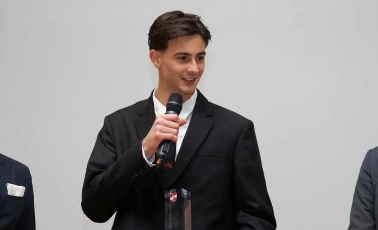 Torriani col premio Giovane Promessa