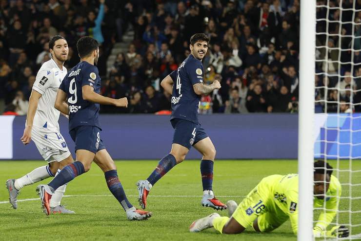 L'esultanza di Lucas Beraldo dopo il gol all'Auxerre
