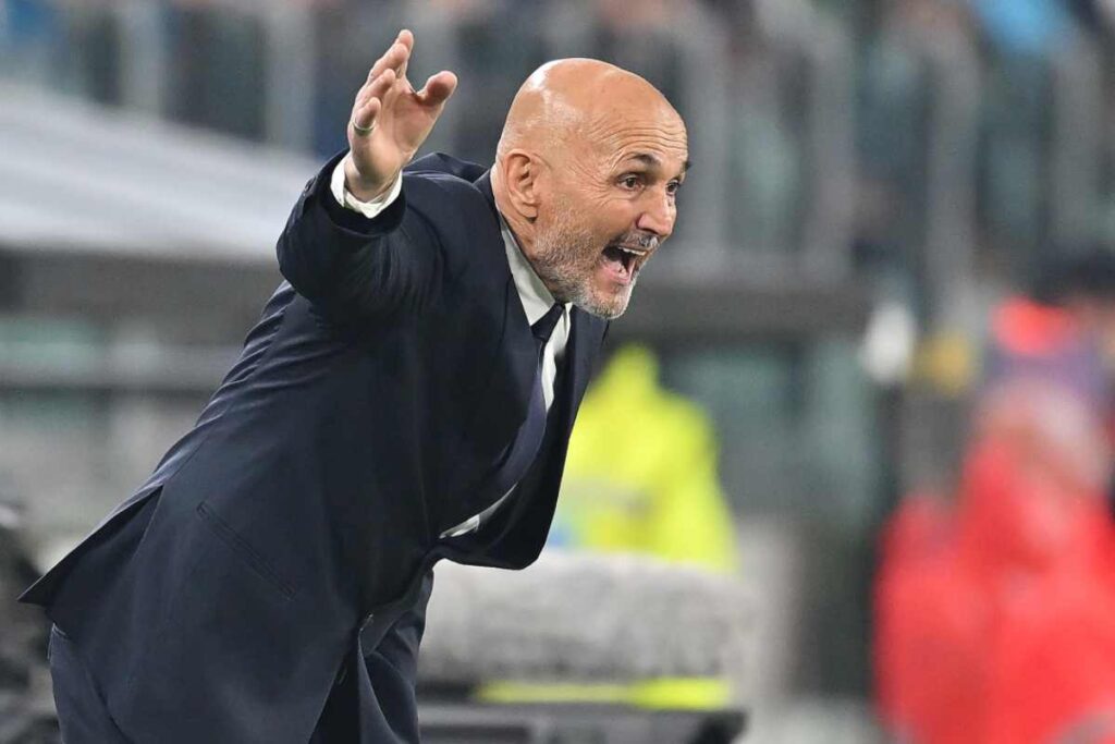 Luciano Spalletti urla ai suoi calciatori