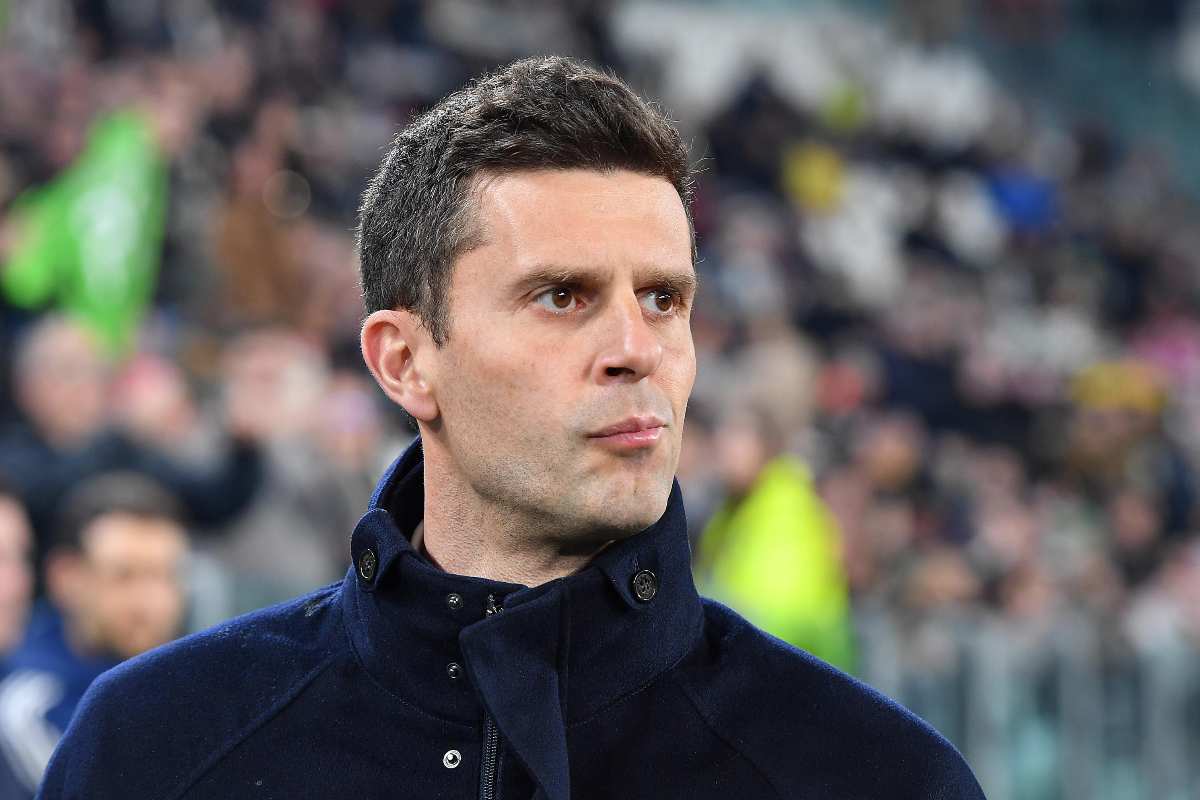Thiago Motta perplesso in panchina