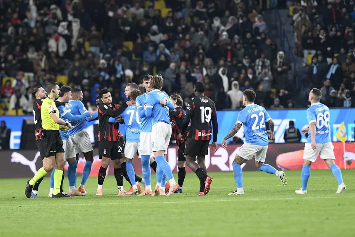 Moviola Napoli Milan, manca il rosso a Maignan