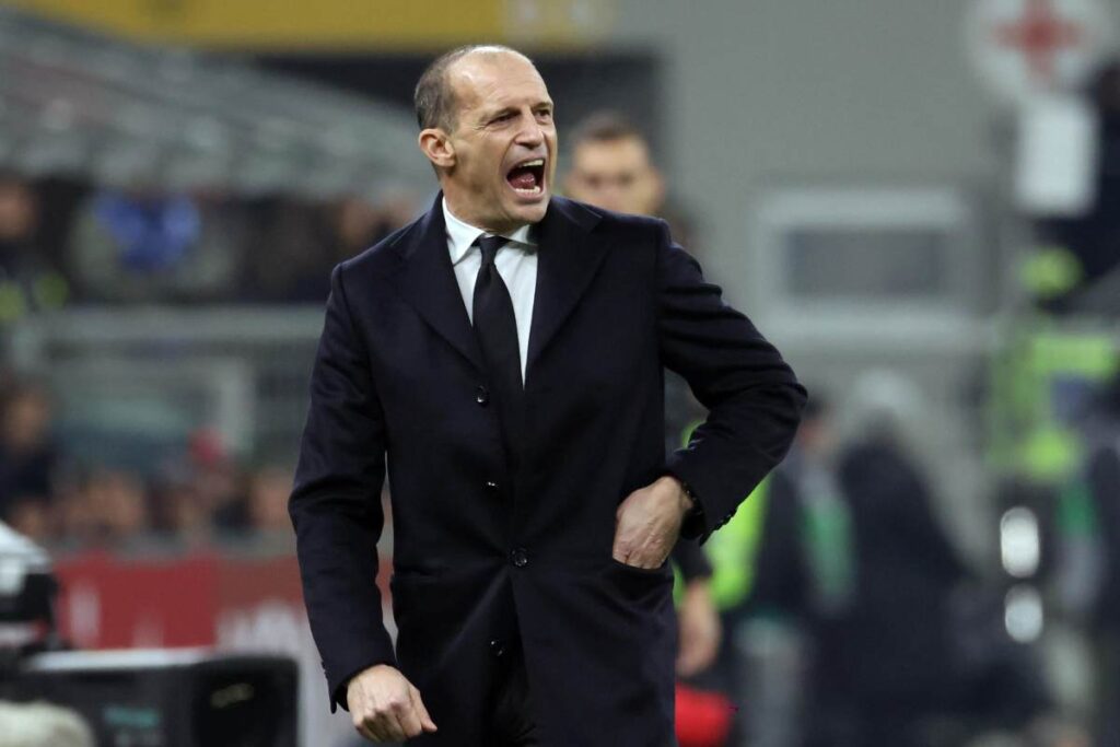 Allegri durante una partita del Milan