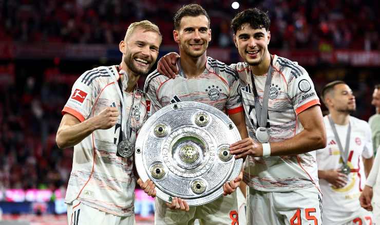 Goretzka con il Meisterschale