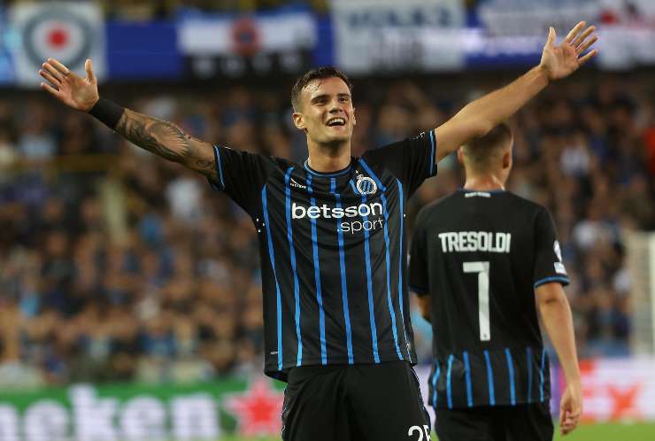 Stankovic esulta dopo il primo gol con la maglia del Brugge