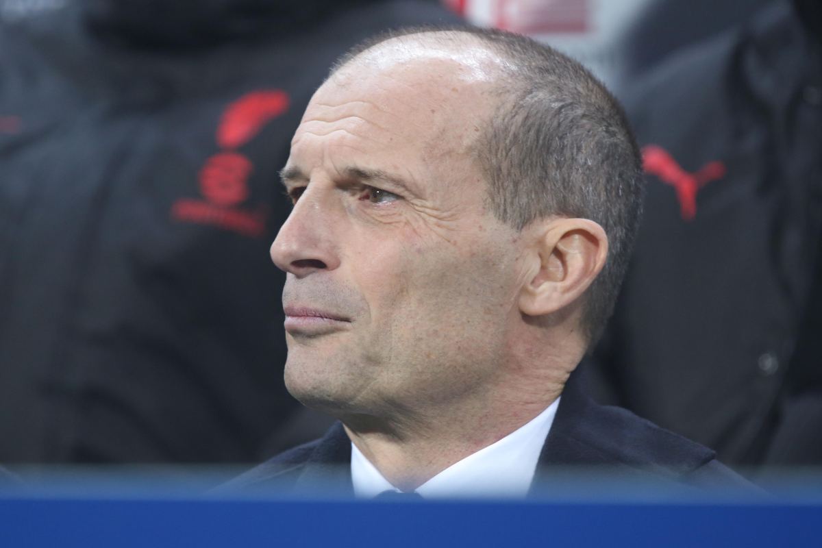 Allegri perplesso in panchina