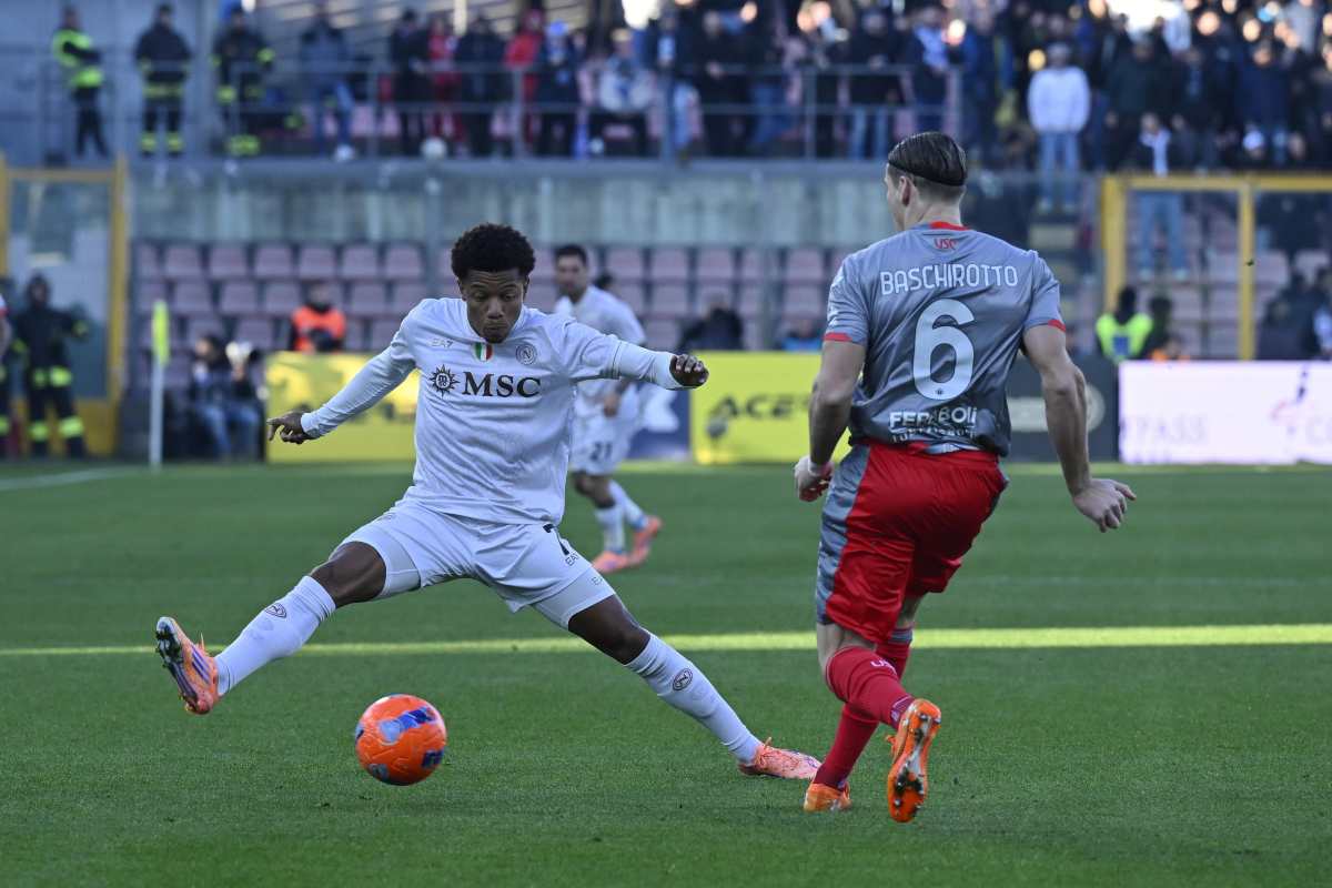 david neres si opera tegola napoli i tempi di recupero da Calciomercato.it david neres si opera tegola napoli i tempi di recupero