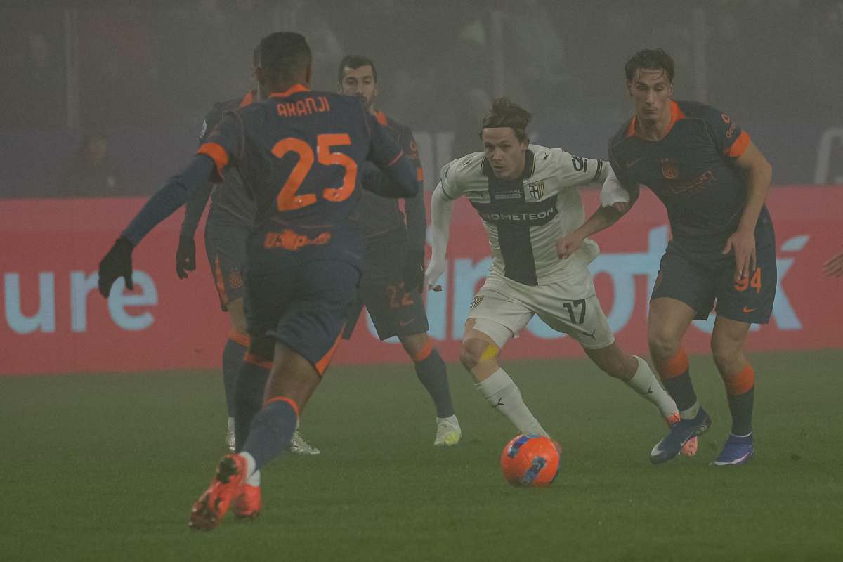 Akanji in Parma-Inter