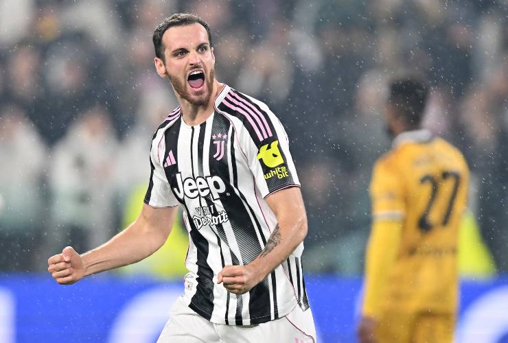 Gatti esulta dopo un gol con la Juve