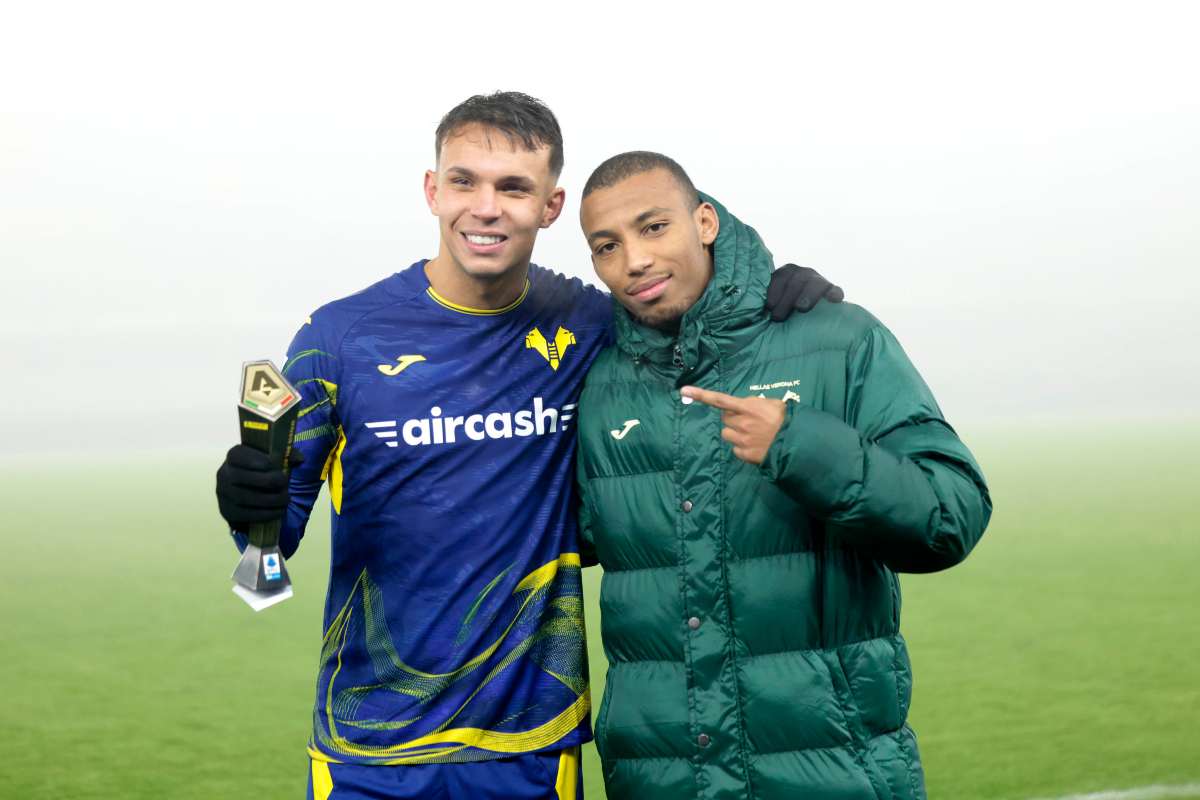 Giovane col premio di Player of the Match