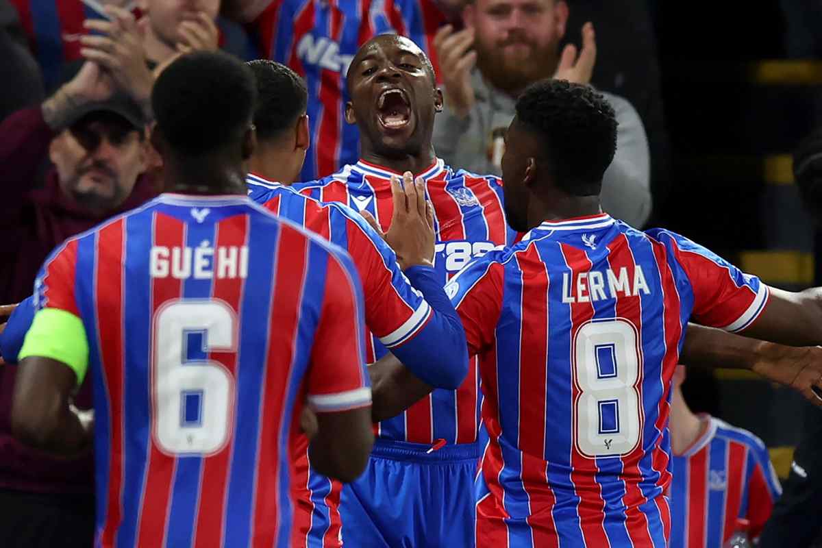 Mateta esulta dopo un gol con il Crystal Palace