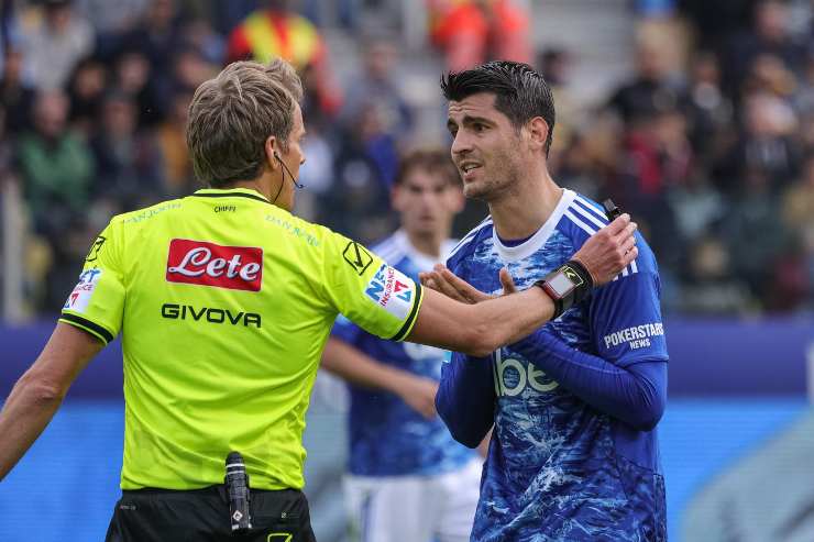 Morata durante una partita del Como