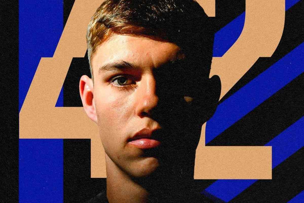 Palacios copertina Inter