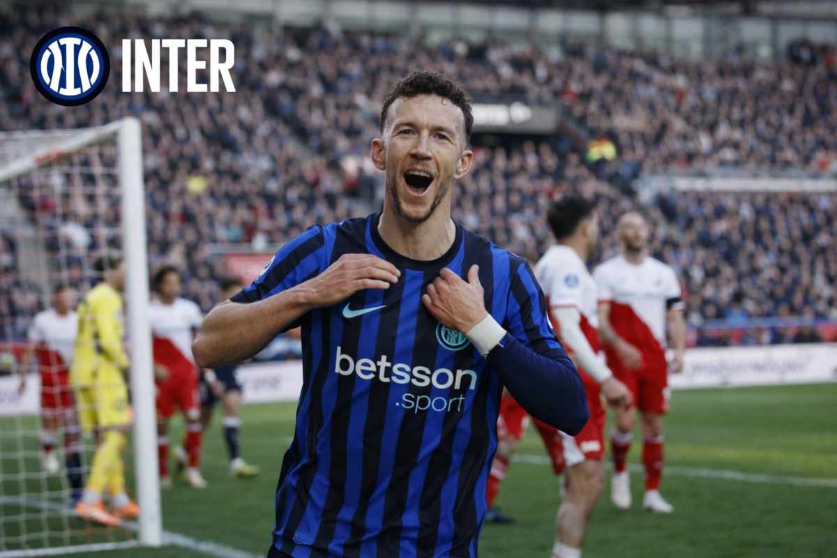 Perisic esulta con la maglia dell'Inter: foto AI