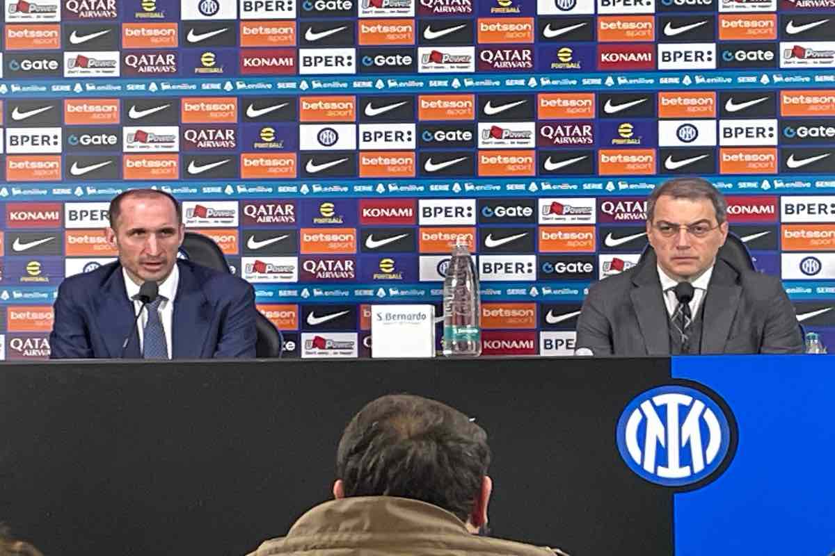 Chiellini e Comolli in conferenza stampa