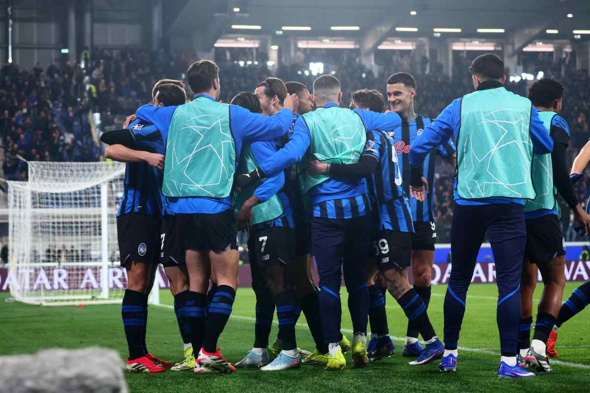 L'Atalanta festeggia la qualificazione agli ottavi Champions