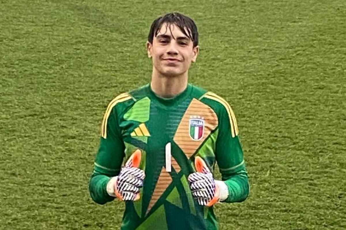 Lucca Benetton con la divisa da portiere dell'Italia