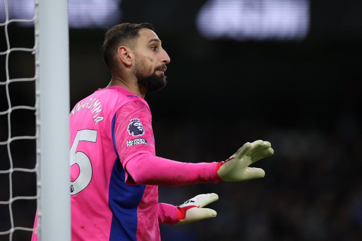Donnarumma durante una gara col Manchester City