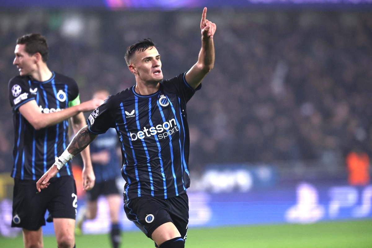 Stankovic esulta dopo un gol col Brugge