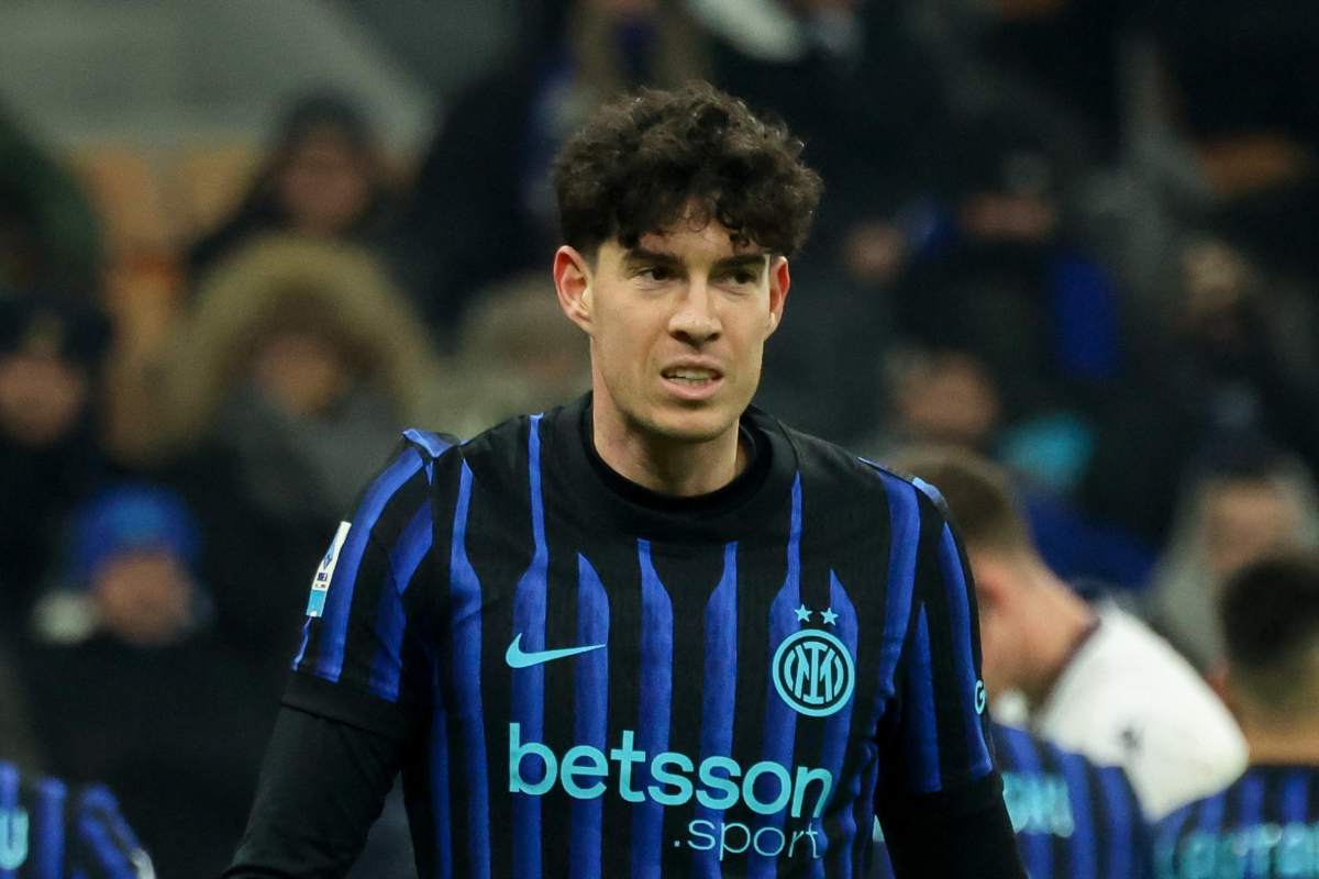 Bastoni in azione con l'Inter