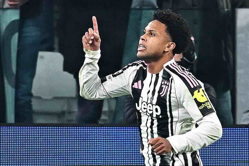 McKennie esulta dopo un gol con la Juve