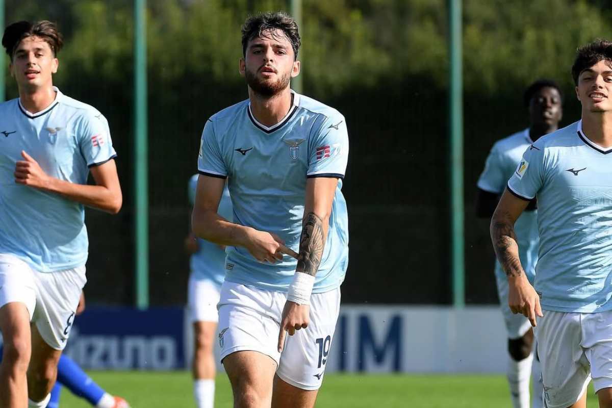 Sulejmani dopo un gol con la Lazio Primavera