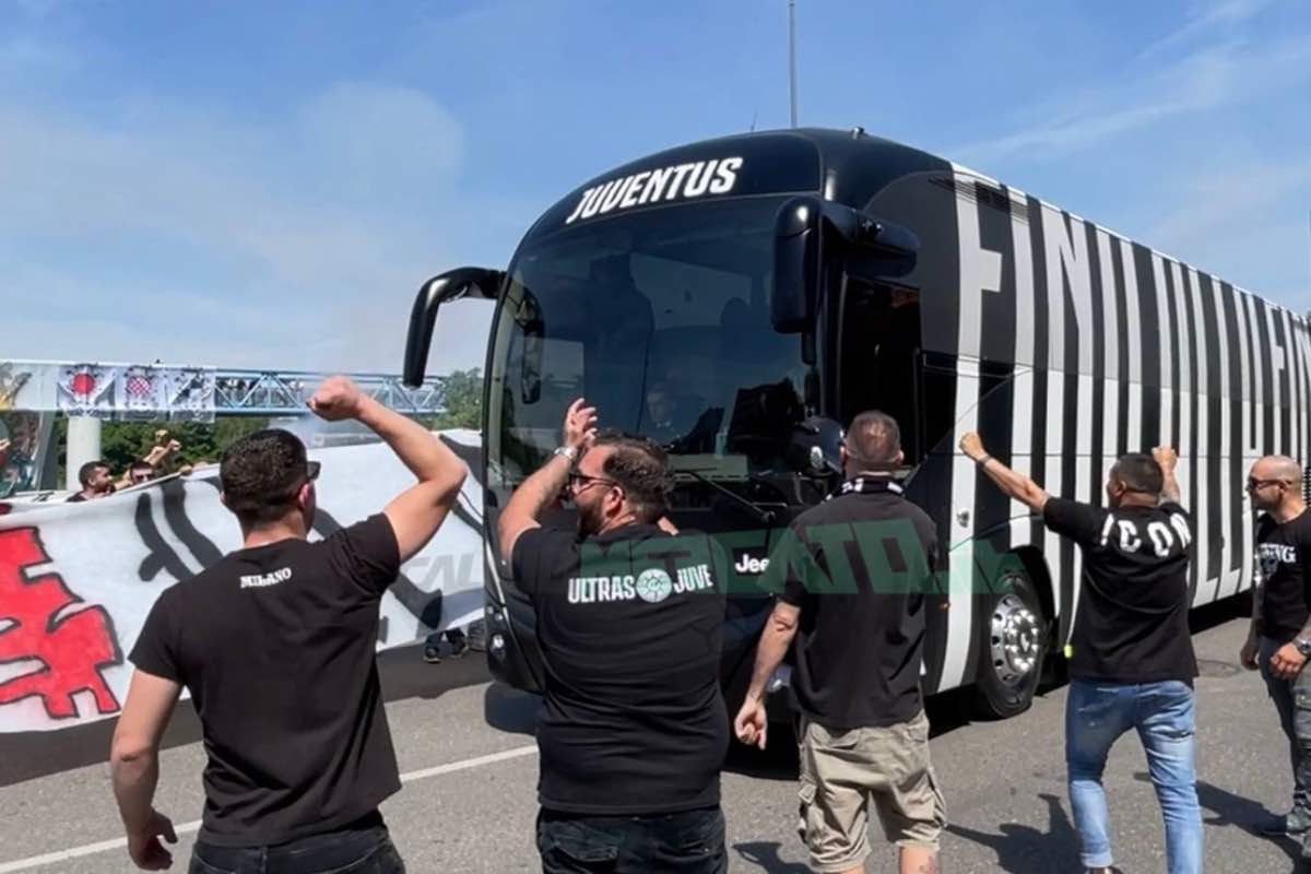 Juventus, l'accoglienza della curva