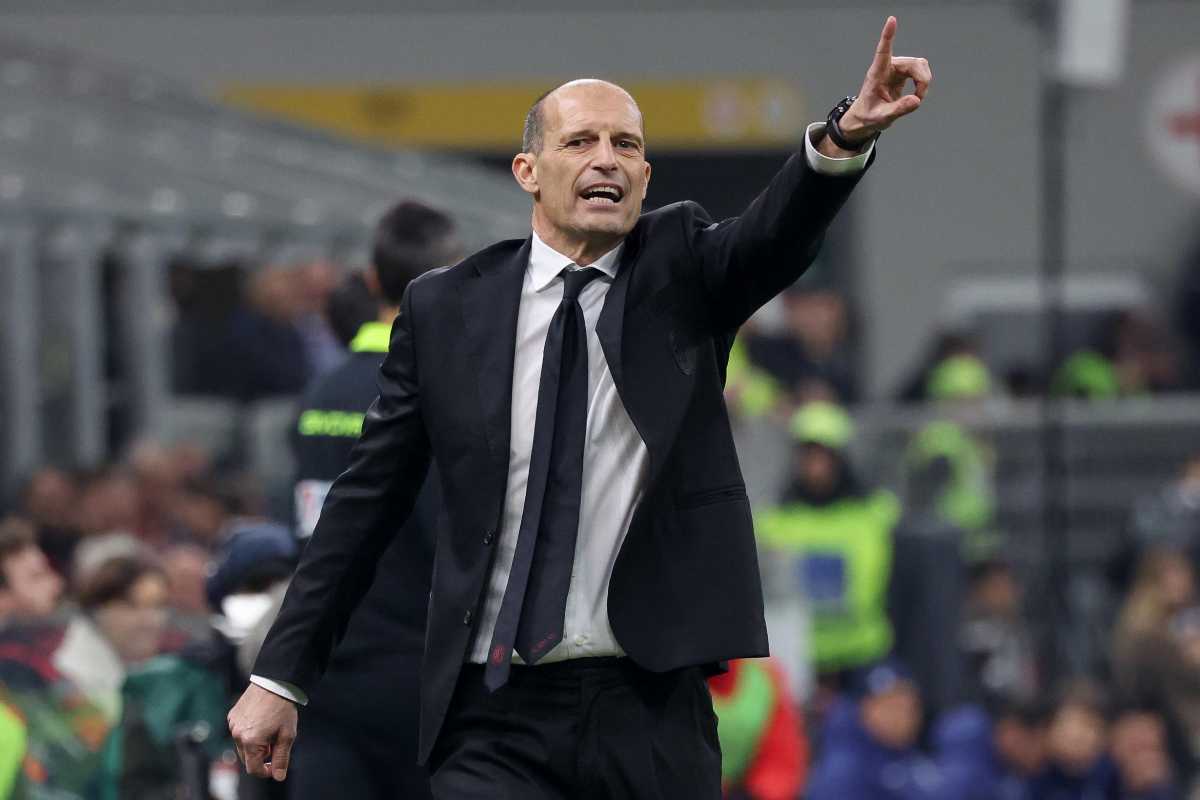 Allegri durante una partita del Milan