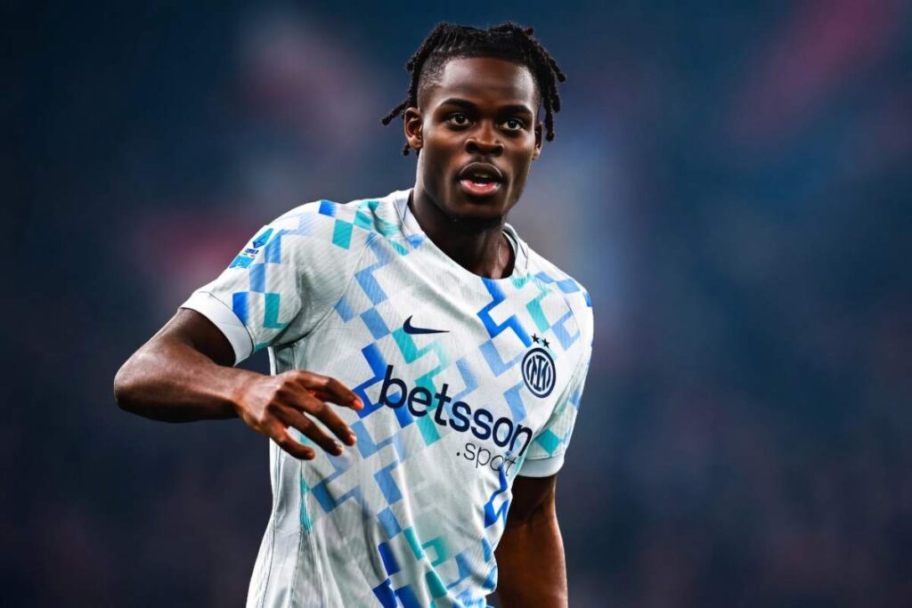 Bisseck durante una partita dell'Inter